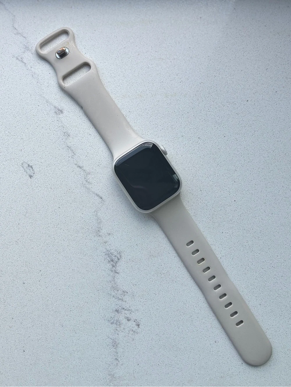 Apple Watch Series 7 Nike Edition + bands